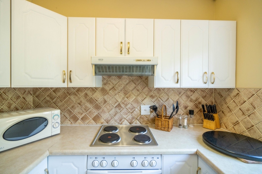 6 Bedroom Property for Sale in West Bank Eastern Cape